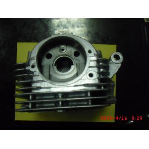 HINDA CB125 ENGINE Cylinder head assembly