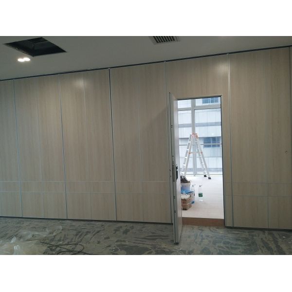 Melamine Surface Collapsible Sliding Partition Walls For Hotel / Teaching Center