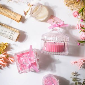 Lightweight Perfume Scented Candles Soy Wax Material Elegant Looking