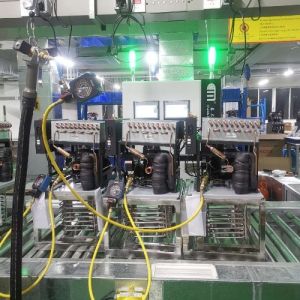 Automatic R134a Refrigerant Filling Equipment Chiller Heat Pump Refrigerant Ac