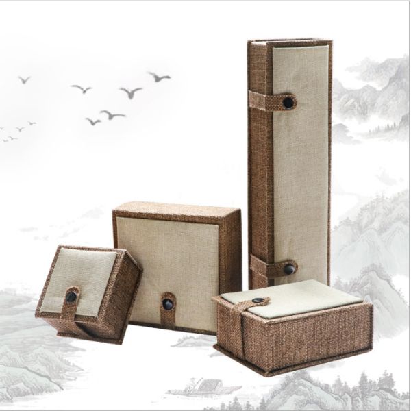 Personalized Design Jewelry Gift Box Packaging Necklace With Tassel