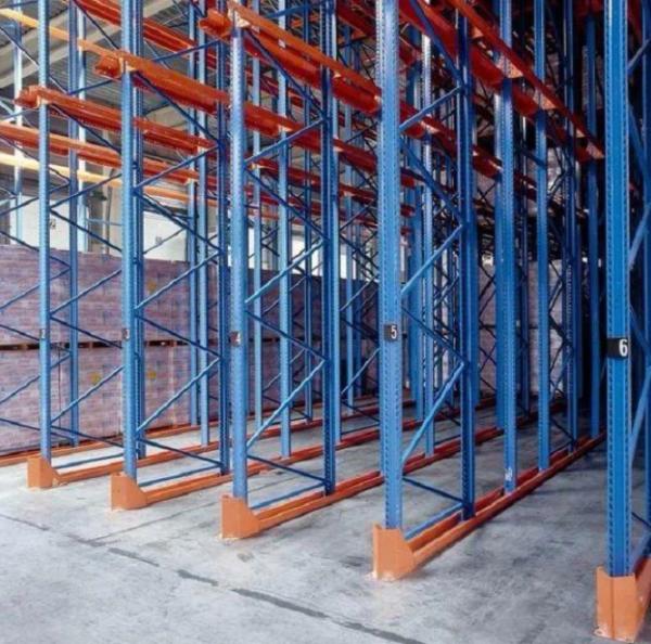 Cold Storage Warehouse Drive In Racking Logistics Pallet Rack Rust Resistant 2-7