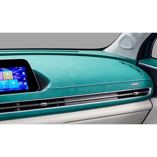 Used Electric Cars with Tyre size 215/50/R18 and Electric 5 Seats Long Range Fast Charge