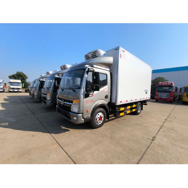 Cheapest 4*2 New Brand Chassis 4.2M Refrigerated Trucks Van Refrigerator Truck Wagon for F