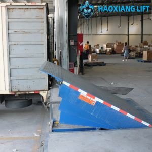 Adjustable-Height Hydraulic Dock Leveler 5T-18T – Slip-Resistant Surface for Dock-Cargo Transition & Truck Loading