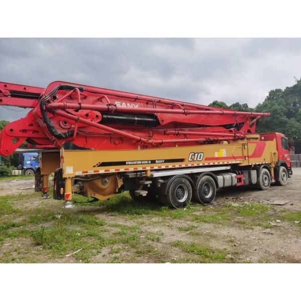 Perfect Original Condition Sy 62m Super Long Boom Pump Concrete Pump Ready Mix on Volvo Chassis