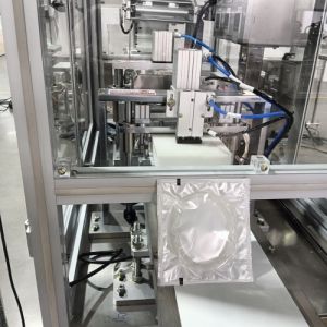 Quality Disposable Medical Mouth Expanders And Hygiene Products Packaging Machine for sale