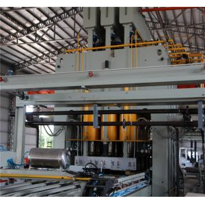 Automatic Operation Short Cycle Embossed Hot Press Machine For Laminates