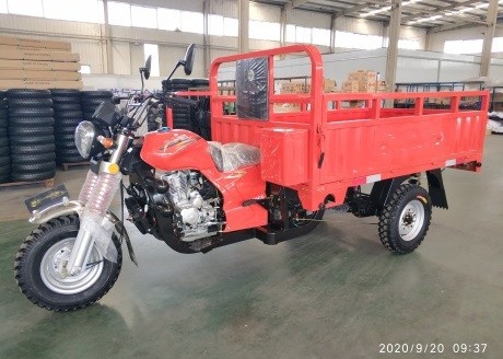Buy Three Wheel Motorcycle Heavy Load 200CC Cargo Tricycle at wholesale prices