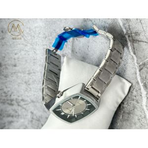 Customized Luxury Stainless Steel Men'S Quartz Wristwatch Ideal Gift