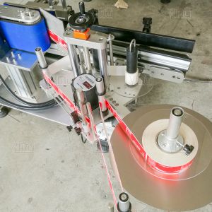 YM400 Automatic Round Bottle Labeling Machine 20-100 Bottles/min