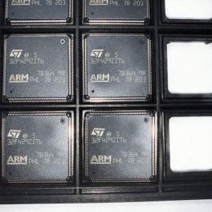 STM32F429ZIT6 LQFP-144 Microcontroller Integrated Circuit IC MCU 32-Bit FLASH