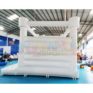 Public 18OZ PVC Inflatable Bounce Houses Quadruple Stitching