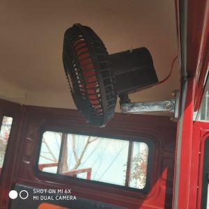 Closed Cabin 330kg 800 Watt Cargo Electric Tricycle