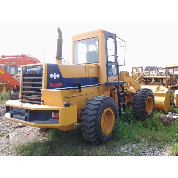 Used Komatsu WA300 Wheel Loader 13T weight SA6D102E engine with Original Paint