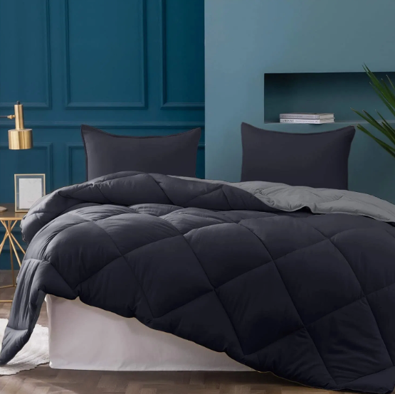 China Custom Solid Color Printed Design Microfiber Fabric Down Alternative Summer Comforter on sale