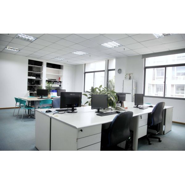 ISUZU Truck Air Brake Compressor 40x20x25cm for 10PE1 Engine 1998-2011