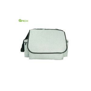 China Tapestry Polyester Snowflake Outdoor Travel Messenger Bag on sale