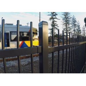 powder coated tubular steel fence