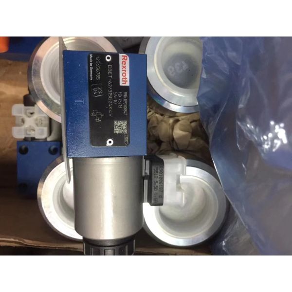 German Original Rexroth Proportional Directional Valve with 75 L/min Flow Rate and Stainless Steel with Copper Construction