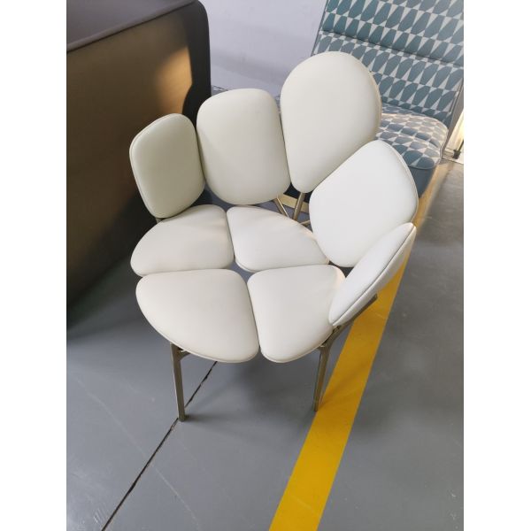 Nordic Hotel Restaurant Furniture Dining Room Petal Shaped Stainless Steel Minimalist Dining Chair