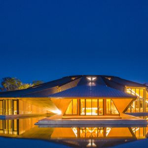 C Section Steel Prefabricated Steel Buildings Exhibition Hall ODM