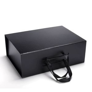 CMYK Printing Collapsible Paperboard Magnetic Gift Box With Silk Ribbon