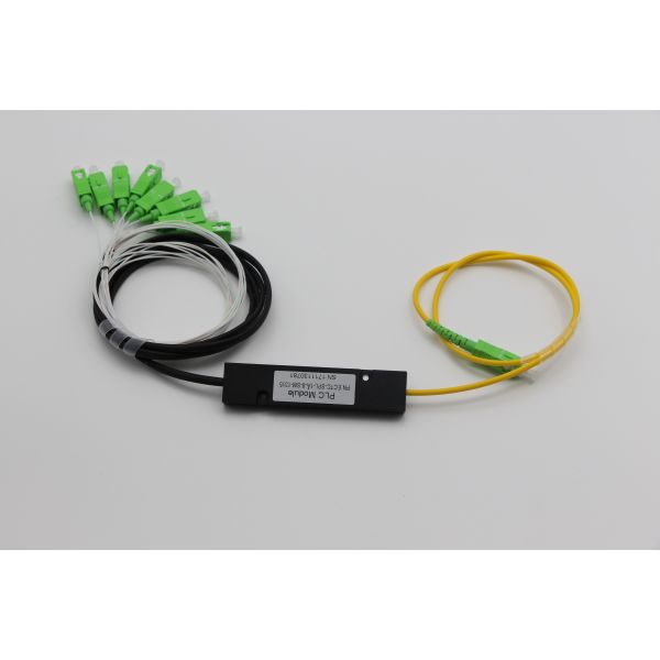 Micro - Sealing Type 1*8 Fiber Optic PLC Splitter With Inlet 2mm Cable And Outlet 0.9mm Cable