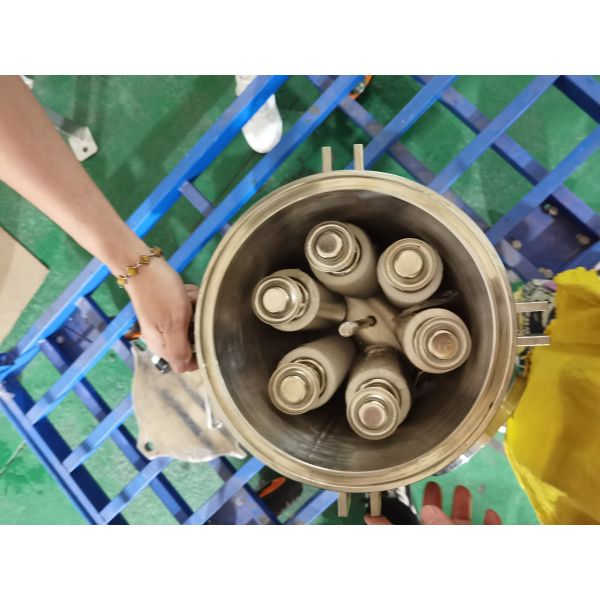 Precision Industrial Water Filtering Filtration Cartridge Housing