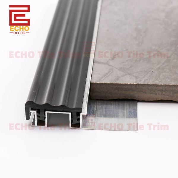 Buy Antislip Aluminum Stair Nosing Trim Step Edging Profiles With Rubber at wholesale prices