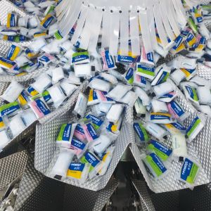 PVA Film Laundry Capsule Dishwasher Pod Packing Machine Detergent Pods Full