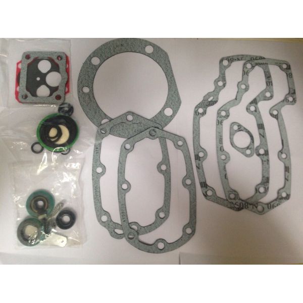 excavator Cummins Diesel Engine K19 3010242 fuel pump gasket kit