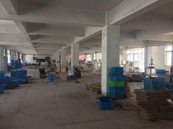 Ref No H016 Metal Coffin Bar Zinc Long Bar Italy Design Coffin Fittings 1 Meter Long 3 Bases