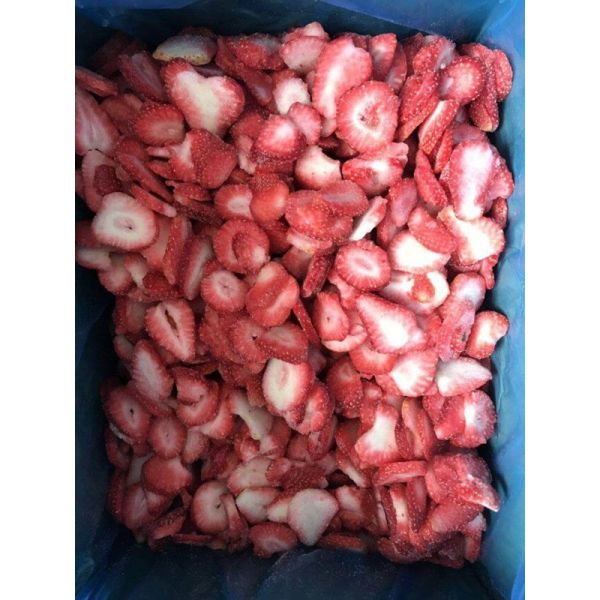 New Crop IQF Frozen Strawberry AM 13 Sweet Charlie Honey Grade A