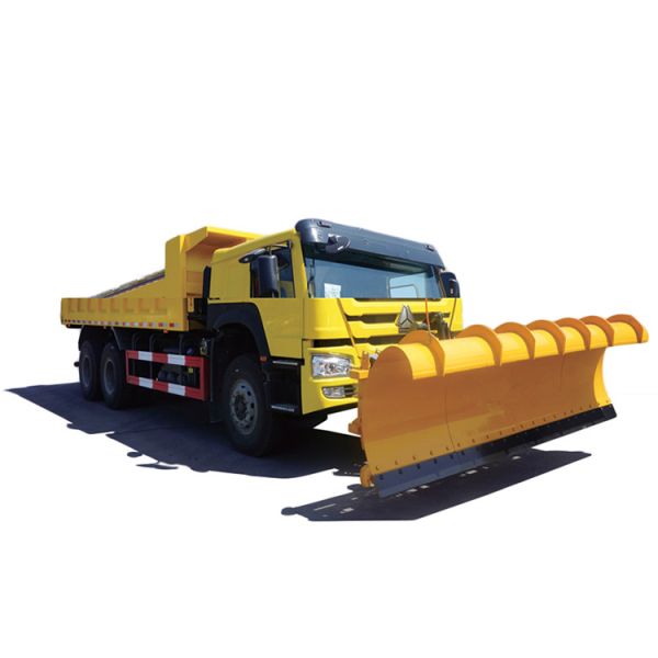 Buy ISO Standard Snow Removal Equipment / Snow Removal Tractor JYJ5257TCXE at wholesale prices