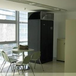 Water Cooler Precision Air Conditioner Air Cooled 24200m3/H Black