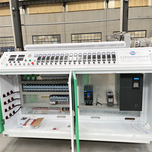 Conical Twin Screw Extruder PVC Plastic Extruder Machinery 100kg/H-350kg/H