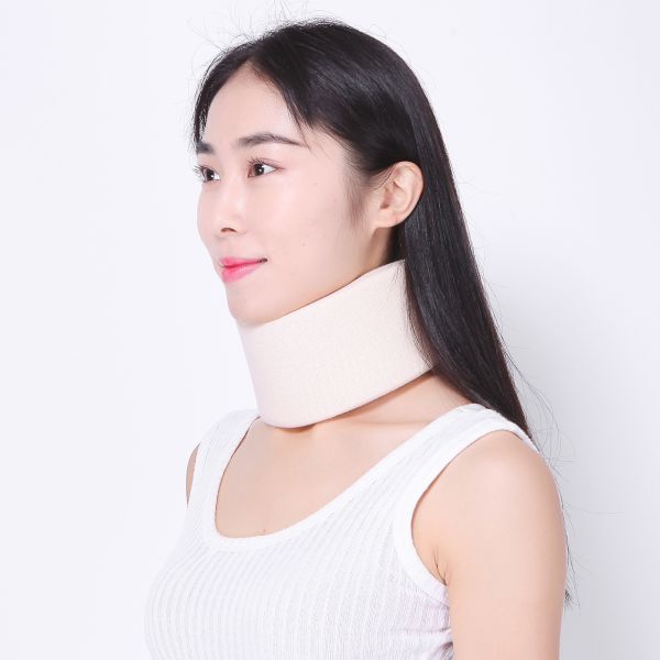 Neck Pain Foam Neck Support , White / Skin Color Soft Cervical Collar Neck Brace