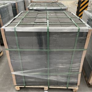 China Fused Magnesite Refractory Brick with Moulding Service and Cold Crush Strength of 30-50 on sale