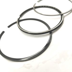 China OEM 6202-32-2200 6202-32-2202 95mm Piston Ring Kit For Komatsu S4D95 6D95 PC200 on sale