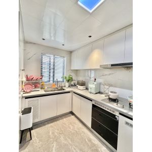 Environmental Ood Kitchen Furniture Cabinets With Good Insulation Performance