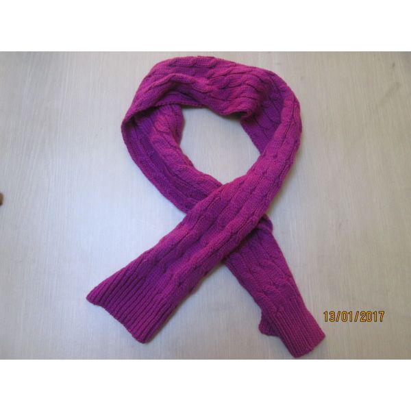 Iceland Yarn with Cross Hawse Scarf for Girls and Ladies--BSCI and Walmart products