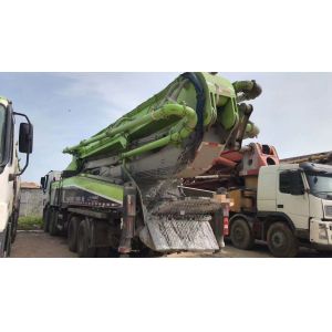 Zoomlion Second-Hand Construction Machinery Used Ready-Mix Concrete Pump 13750