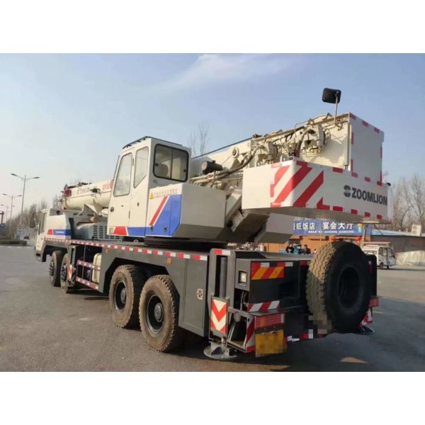 Zoomlion Mobile Crane 50ton Year 2010 Used Truck Crane White Maximum Lifting Weight 16t