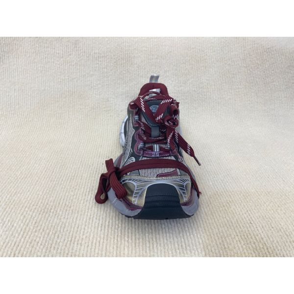 Women New Fashion Classic Sneakers