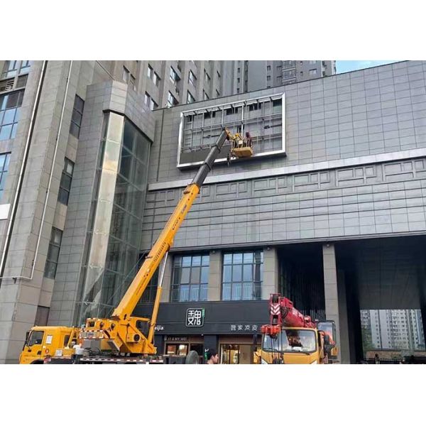 Giant Display Smd3535 Wall Mounted Led Screen P8 Outdoor For Advertising