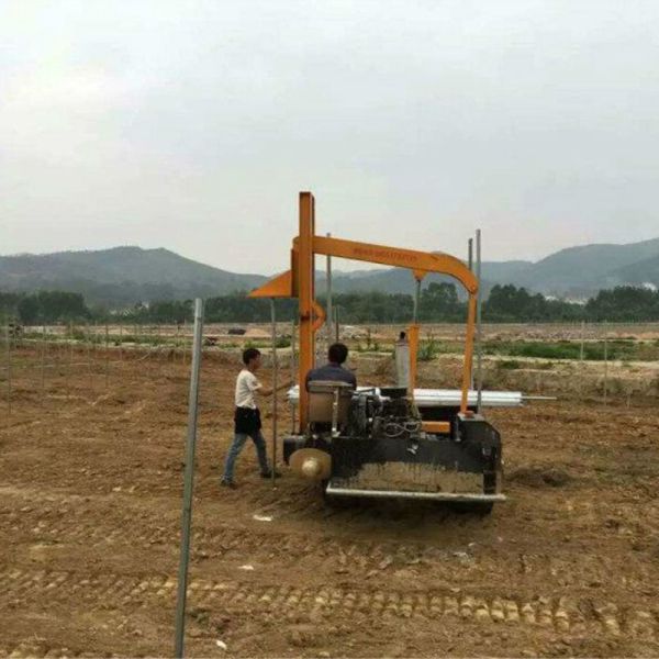 Customized Thickness Plant Support Posts 1.8-3.5M High Corrosion Resistance