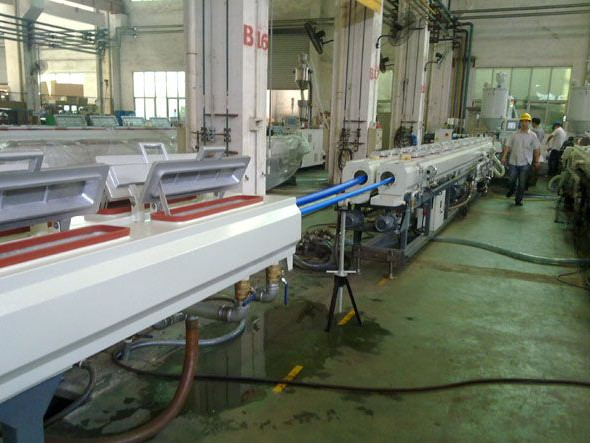 PP Plastic Pipe Extrusion Line / 16-63mm PE Plastic Pipe Manufacturing Machine