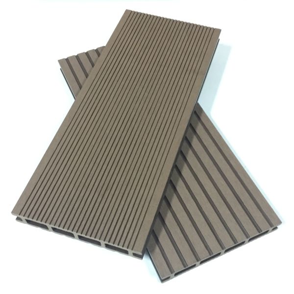 Buy Moisture Proof WPC Decking Outdoor 145*21mm Terrace Swimming Pool Deck at wholesale prices