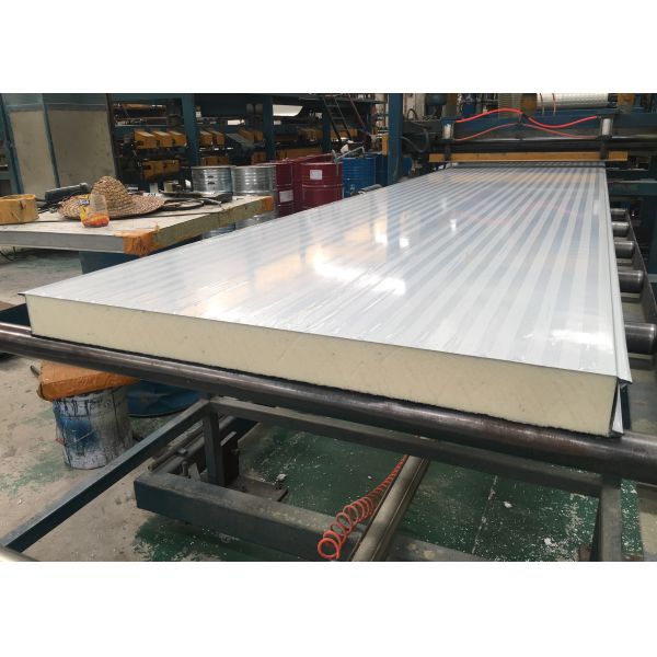 Buy 950mm Wide Zinc Coated Composite Partition PU Sandwich Panel at wholesale prices